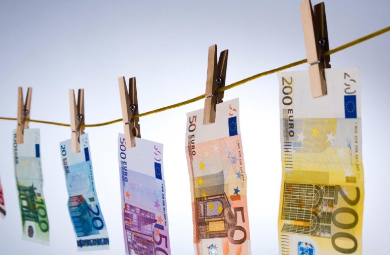 European Commission raises igaming money laundering threat level