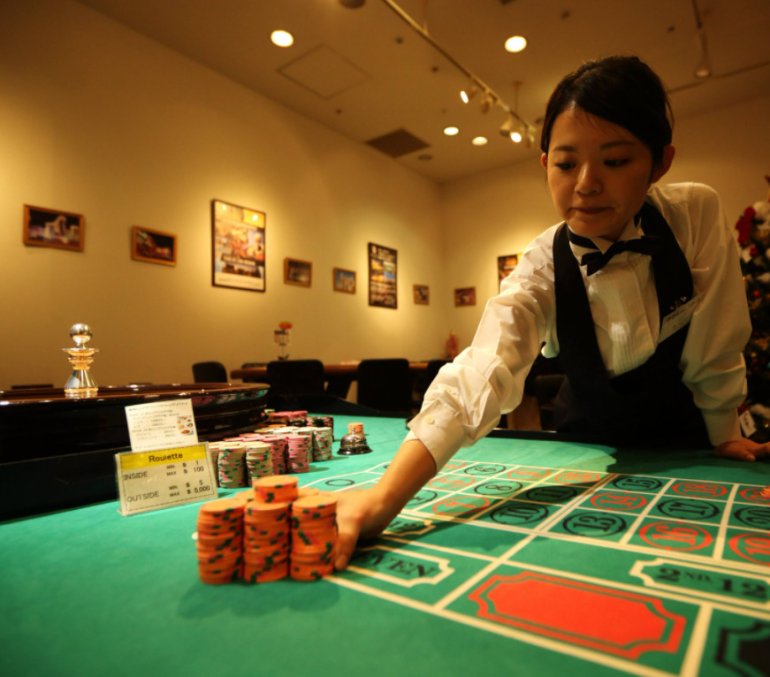 Japan Delays Deadline for Taking Casino Bids